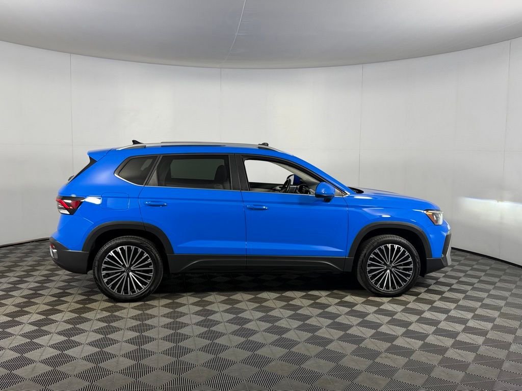 Used 2025 Blue Volkswagen 1.5T SE image 6