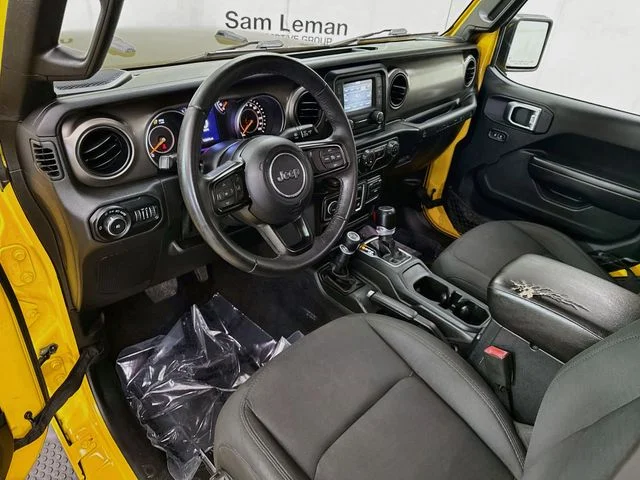 Used 2019 Yellow Jeep Sport S image 20