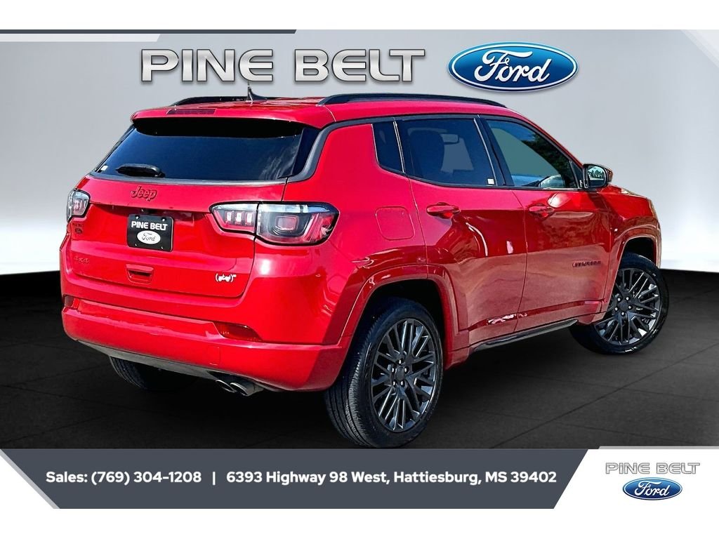 Used 2022  Jeep (RED) Edition image 11