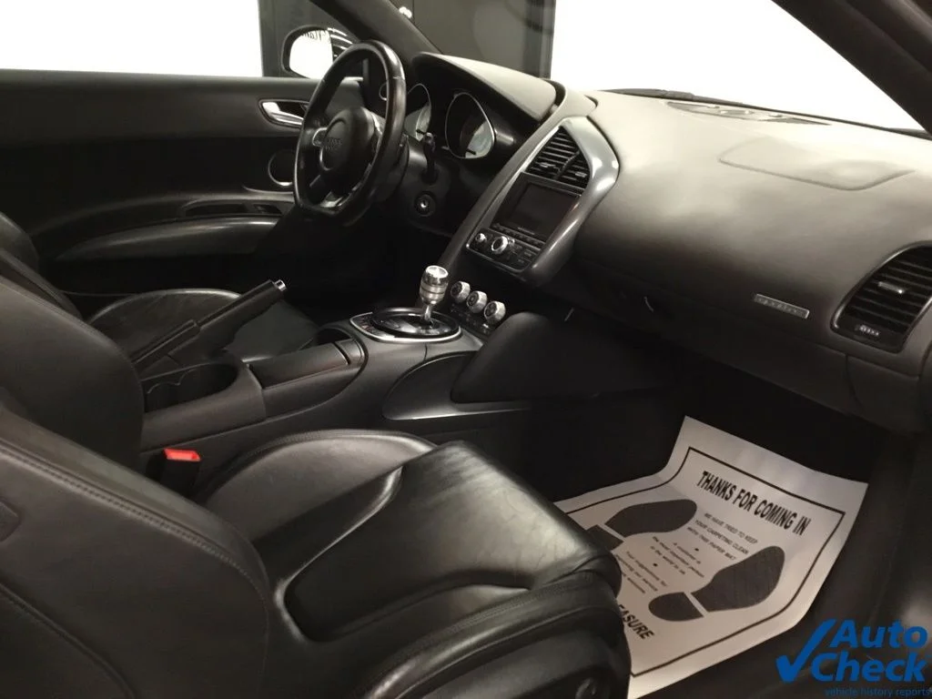 Used 2008 Black Audi 4.2 image 17