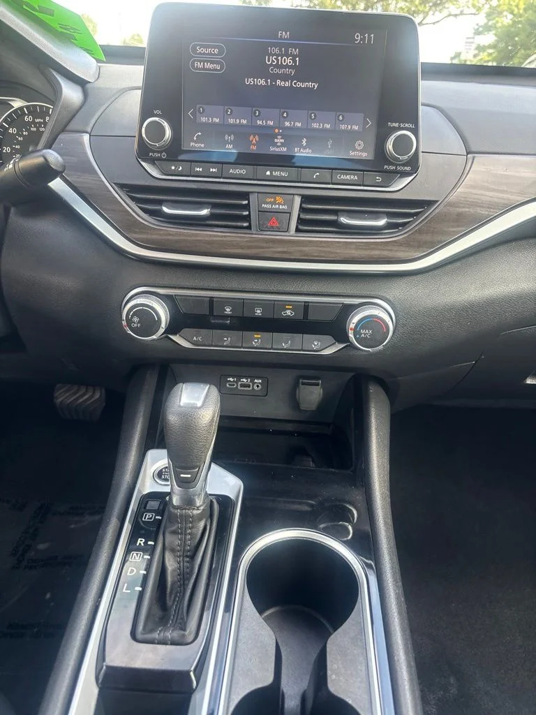 Used 2024 Gray Nissan 2.5 SV image 18