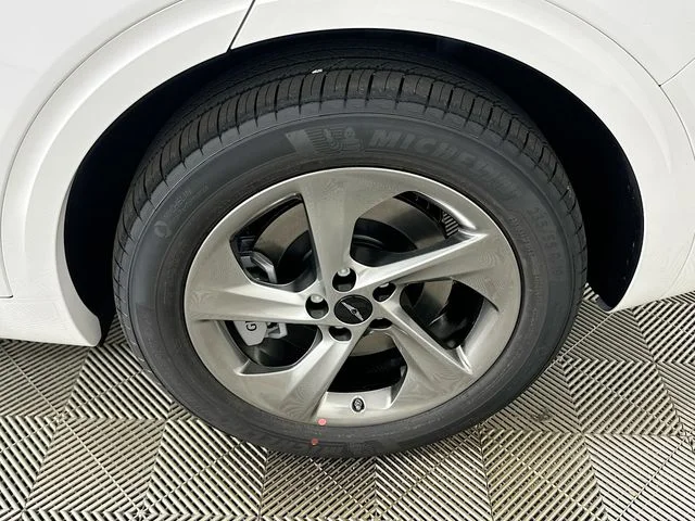 New 2026 Genesis GV70 2.5T Advanced