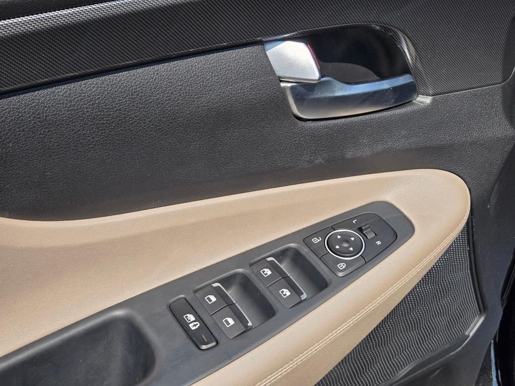 2023 Hyundai Santa Fe SEL - Photo 14