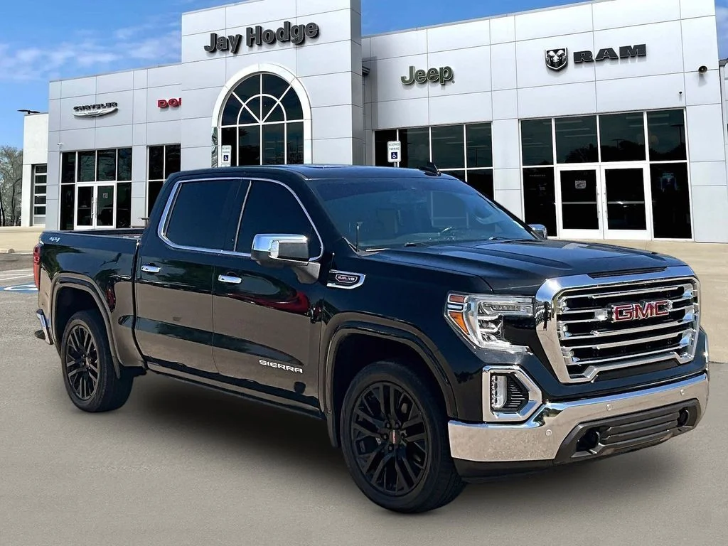 Used 2019 Black GMC SLT image 1