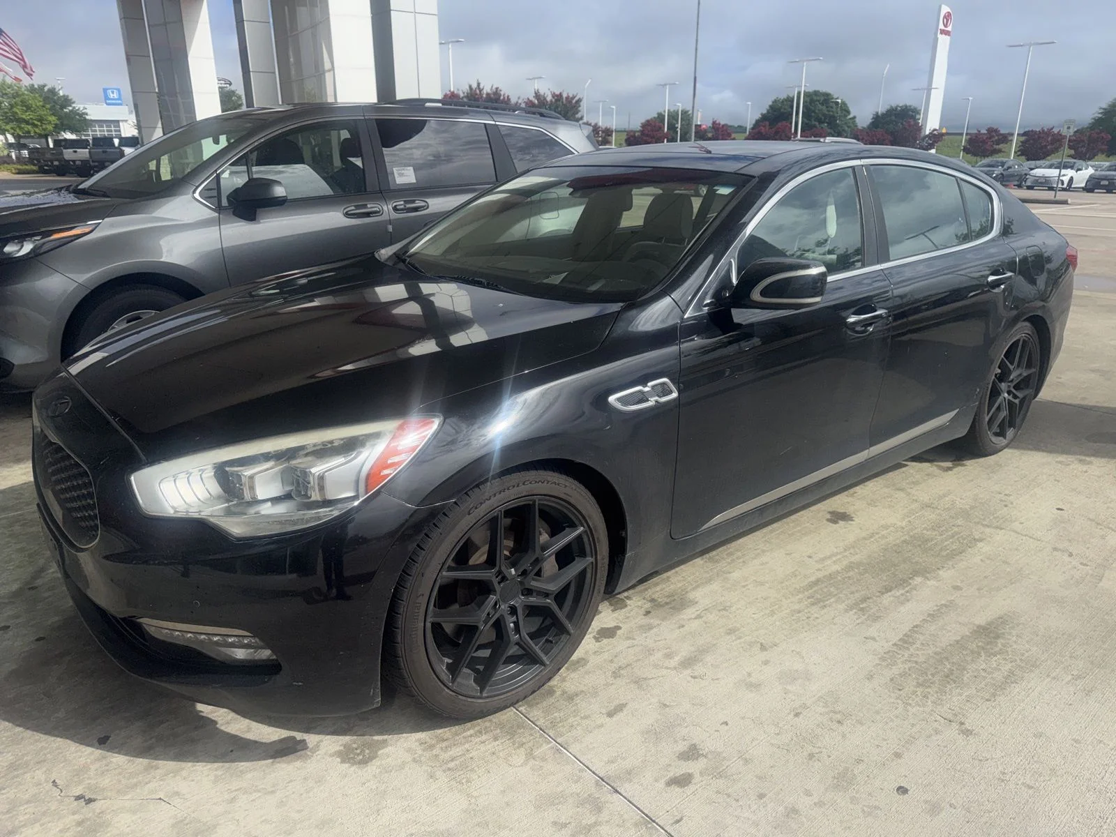 2015 Kia K900 Luxury's photo