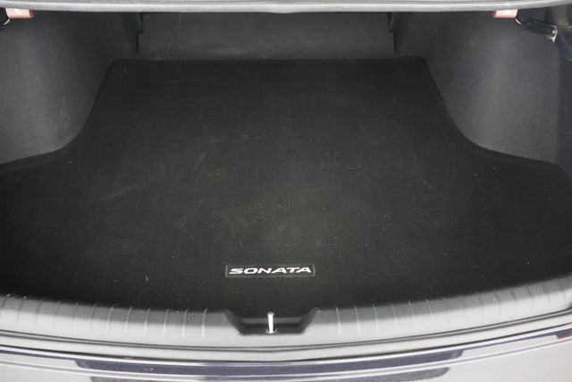 Used 2023 Blue Hyundai SE image 19