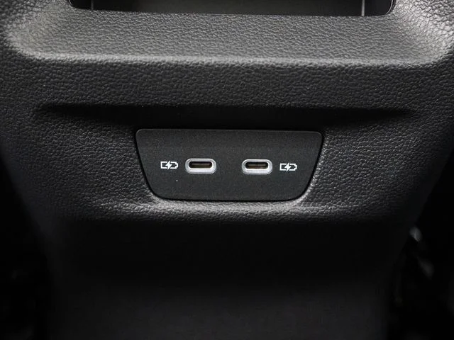 New 2026 White/off-white Volkswagen 2.0T SE image 29