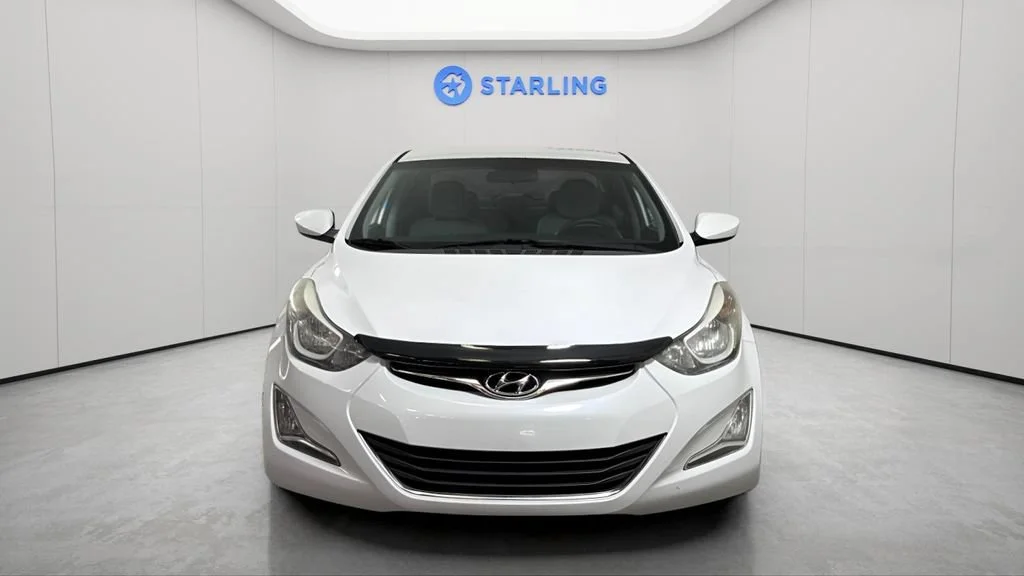 Used 2016 White Hyundai SE image 15
