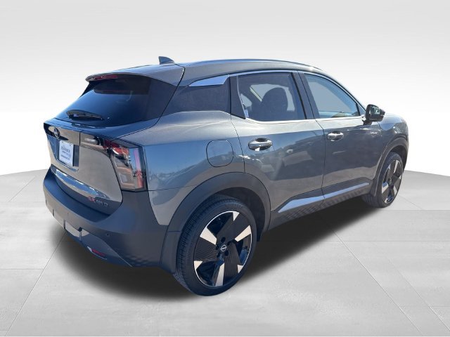 Used 2025 Gray Nissan SR image 6