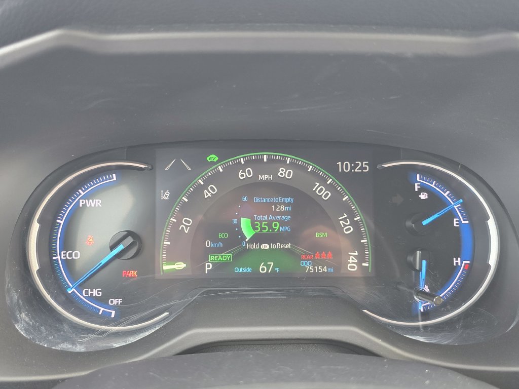 Certified Used 2019 Silver Toyota Limited image 30