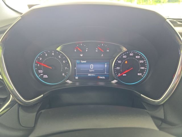 Used 2023 Gray Chevrolet LT image 17