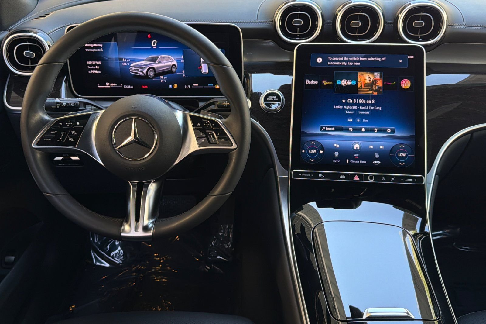 Certified Used 2025 White Mercedes-Benz GLC 300 image 30
