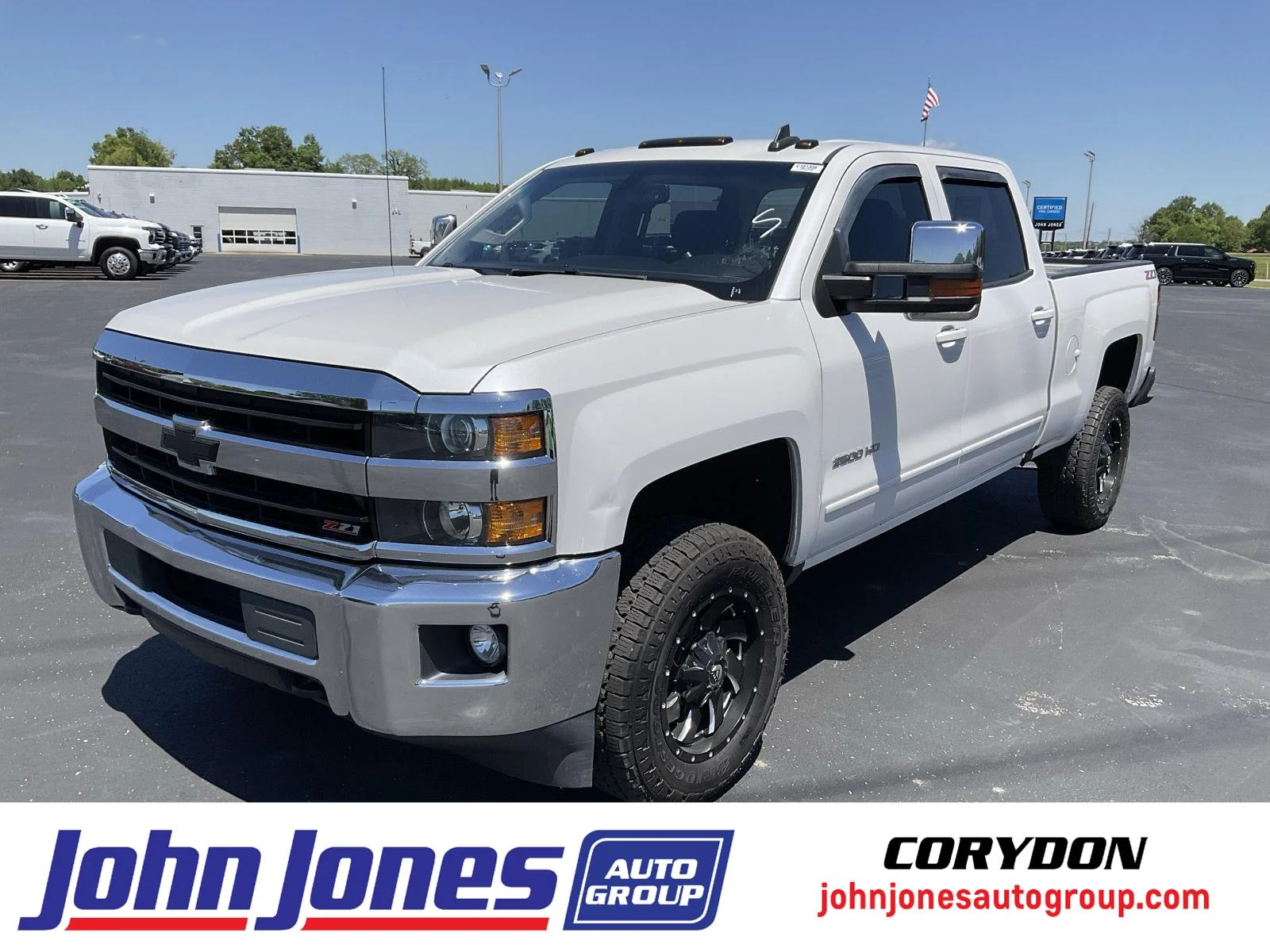 2018 Chevrolet Silverado HD LT 4WD Crew Cab Standard Box's photo