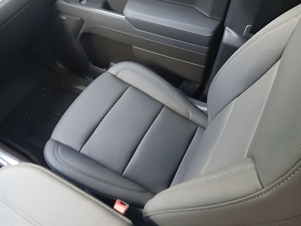 New 2026 Onyx Black GMC SLT image 23