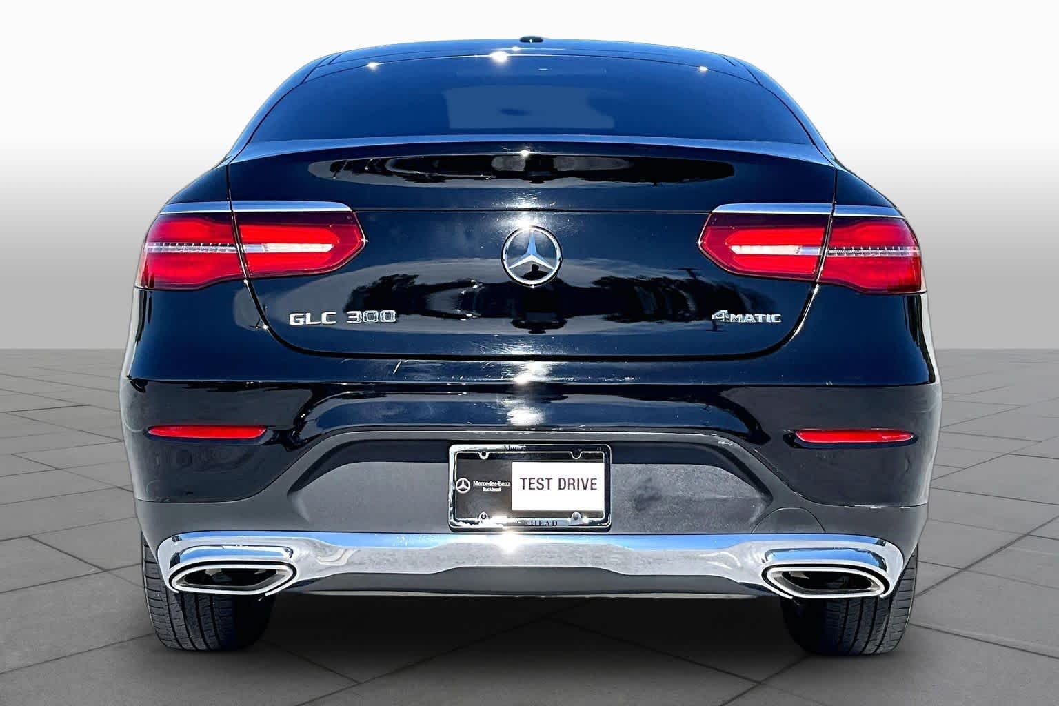 Used 2017 Obsidian Black Metallic Mercedes-Benz GLC 300 image 5