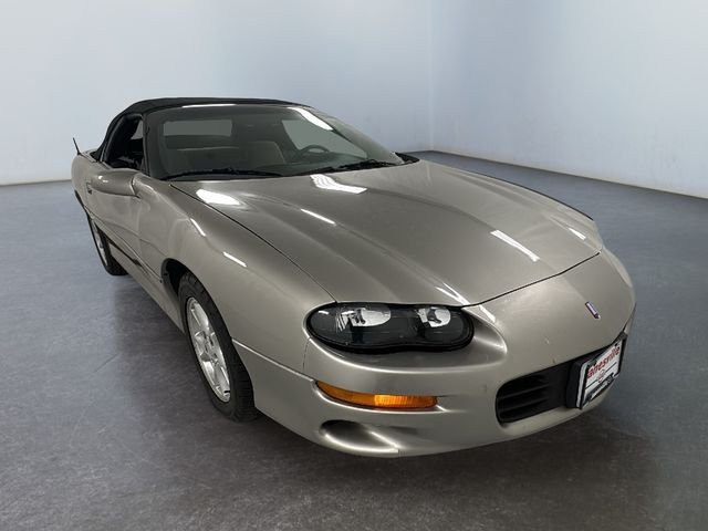 2002 Chevrolet Camaro Base