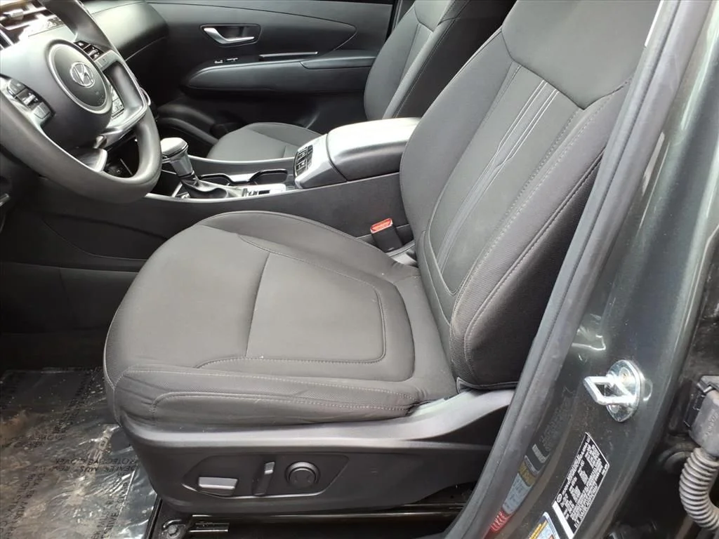 Used 2023 Gray Hyundai SEL image 13