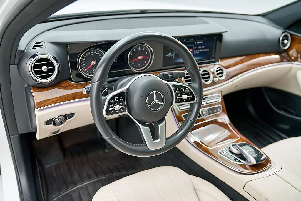 Used 2019 White Mercedes-Benz E 450 image 18