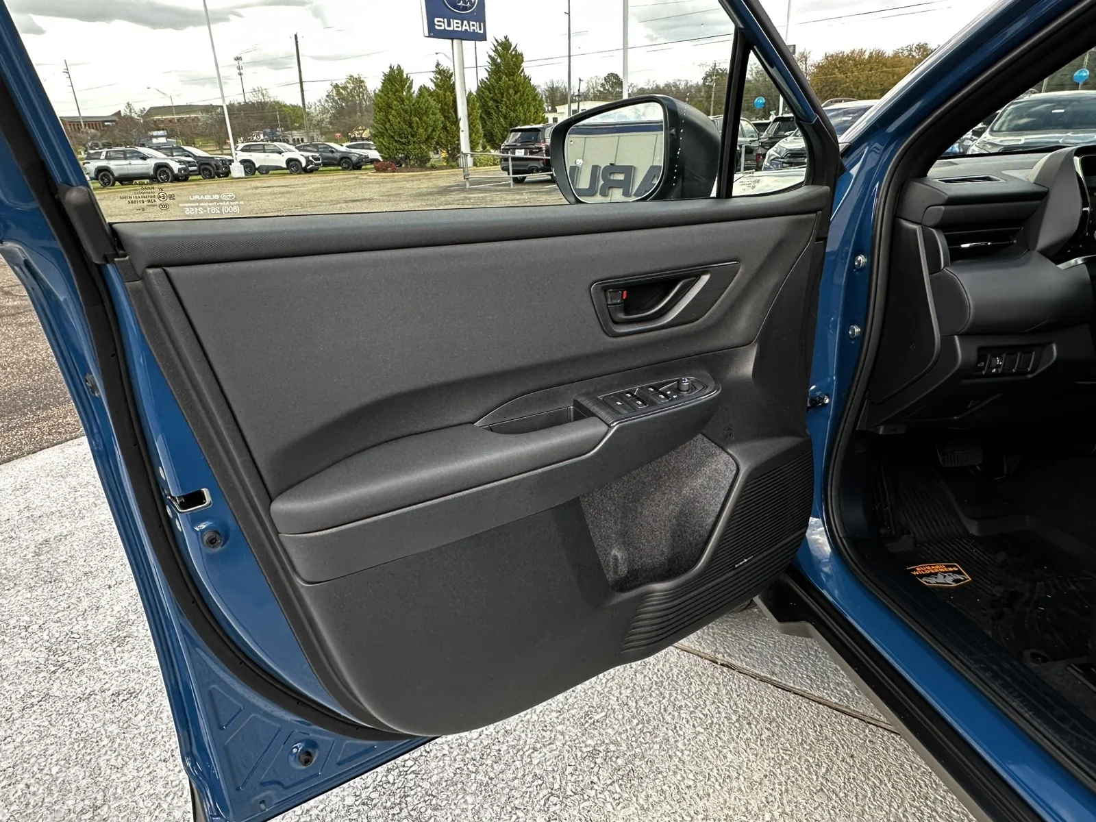 New 2026 GEYSER BLUE Subaru Wilderness image 13