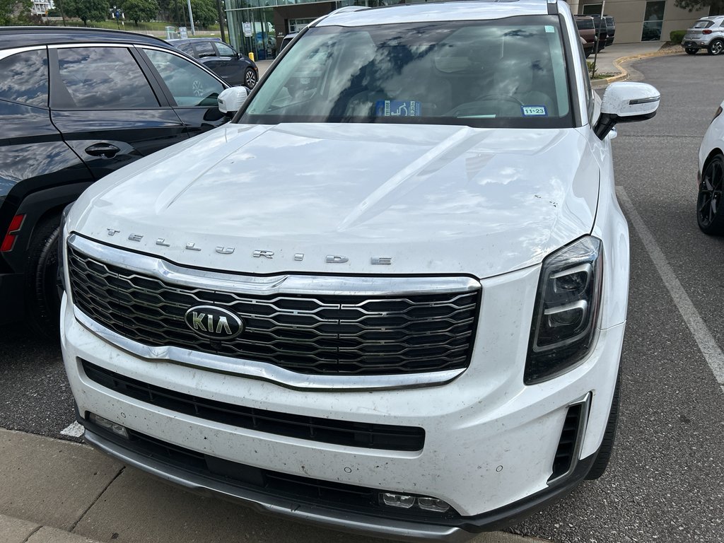 Used 2021 White Kia SX image 2
