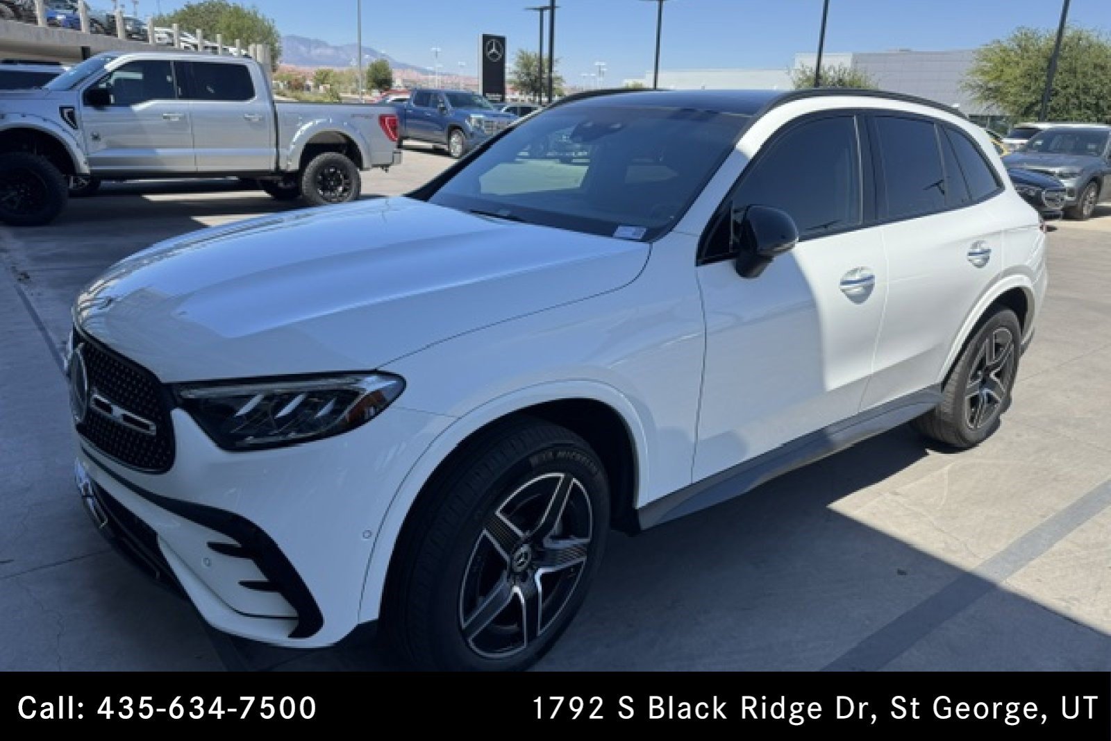 Used 2023 Polar White Mercedes-Benz GLC 300 image 1
