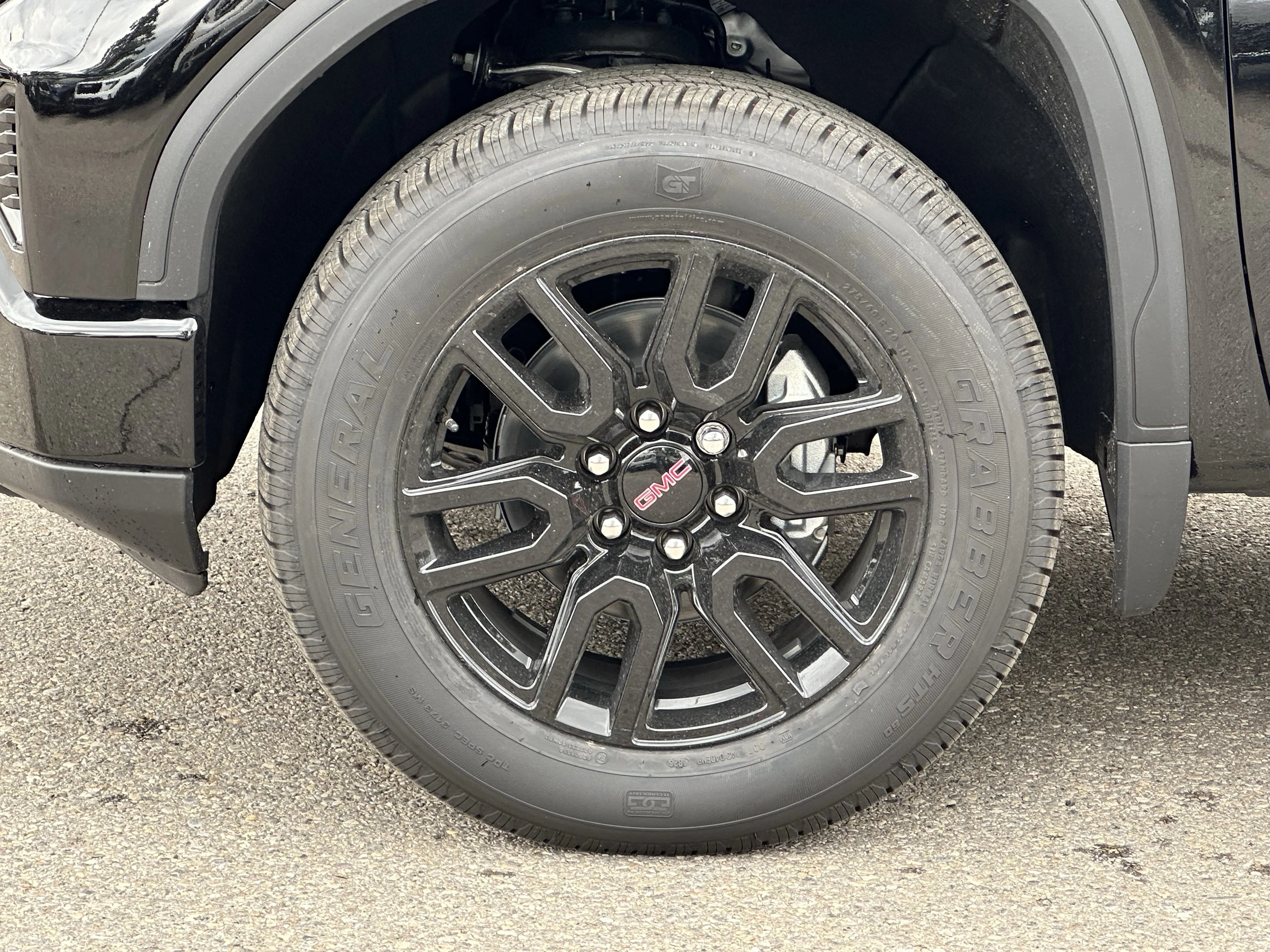 New 2026 Onyx Black GMC Elevation image 6