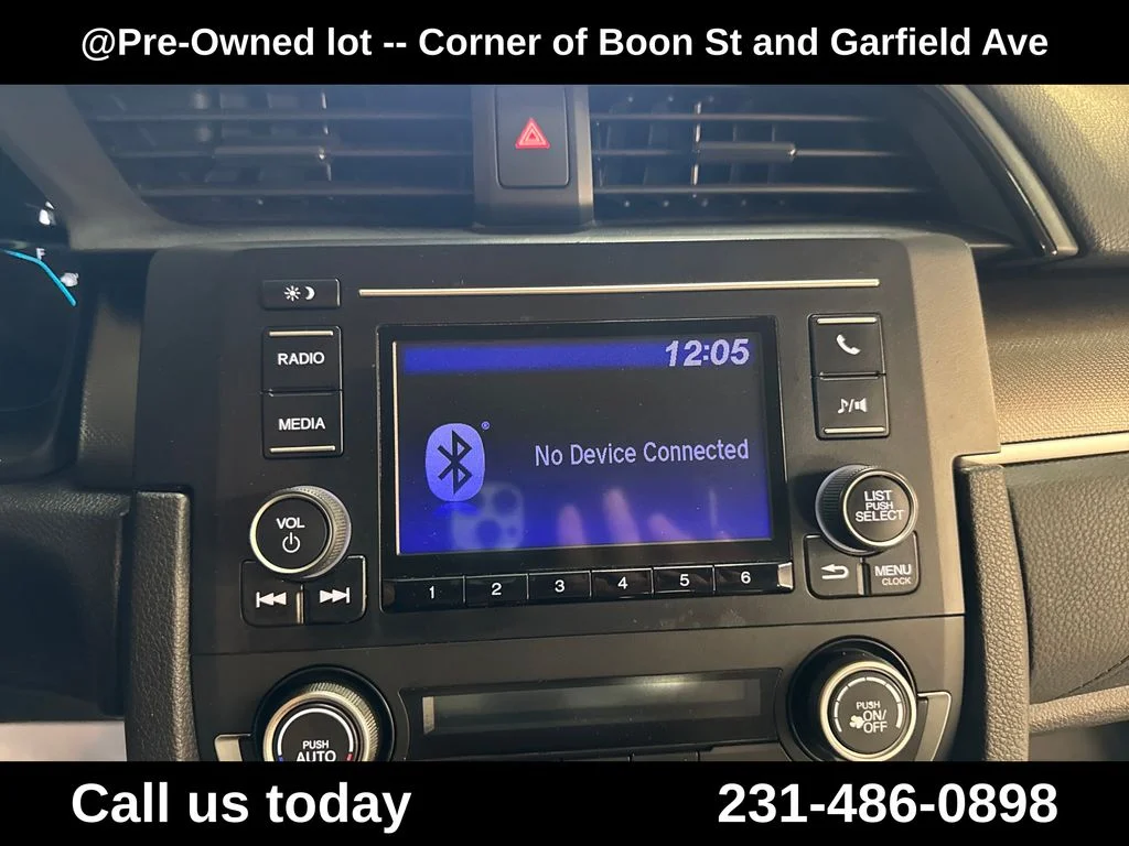 Used 2019  Honda LX image 22