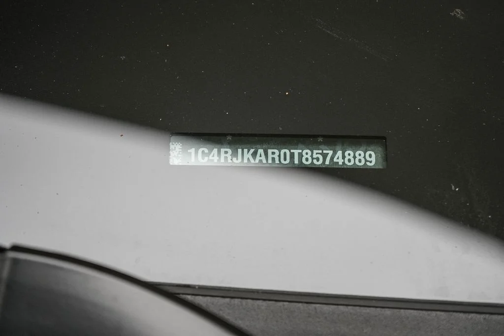 New 2026 Diamond Black Crystal Pearlcoat Jeep Altitude image 26