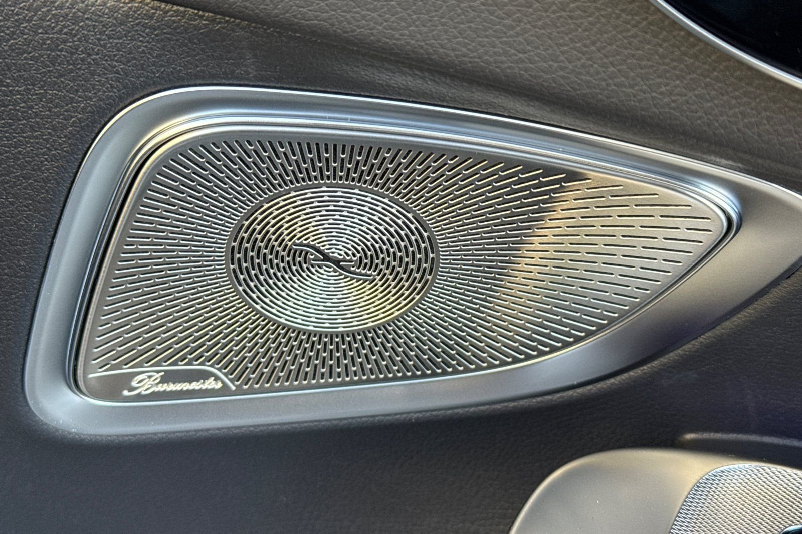 New 2027 Obsidian Black Metallic Mercedes-Benz CLE 300 image 5