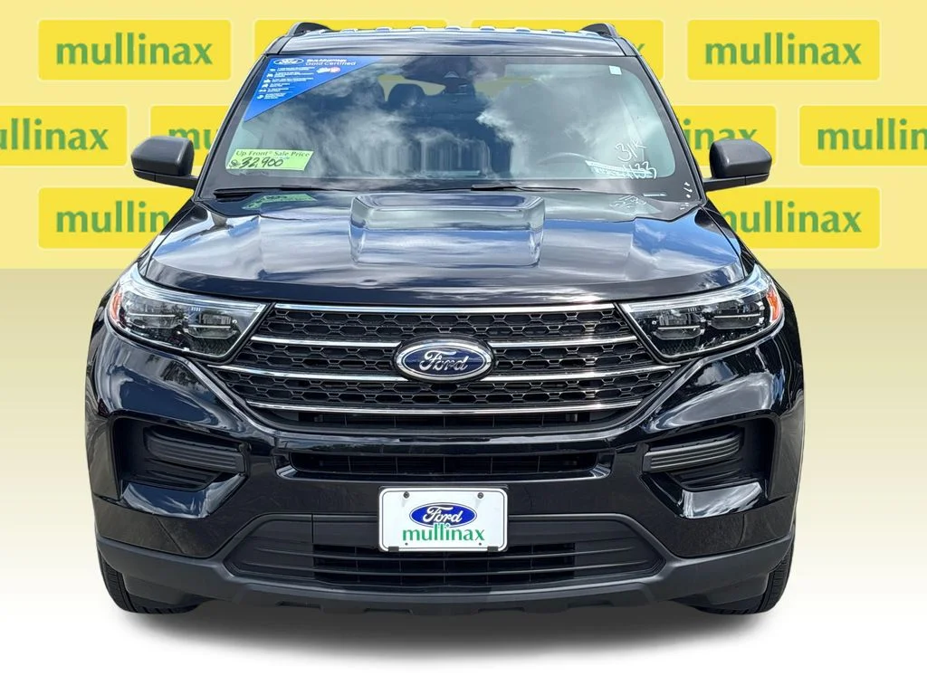 Certified Used 2023 Black Ford XLT image 14