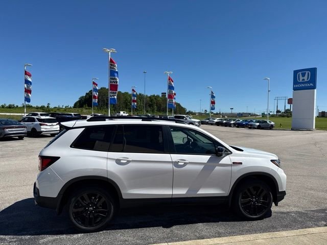 Used 2023 White Honda TrailSport image 4