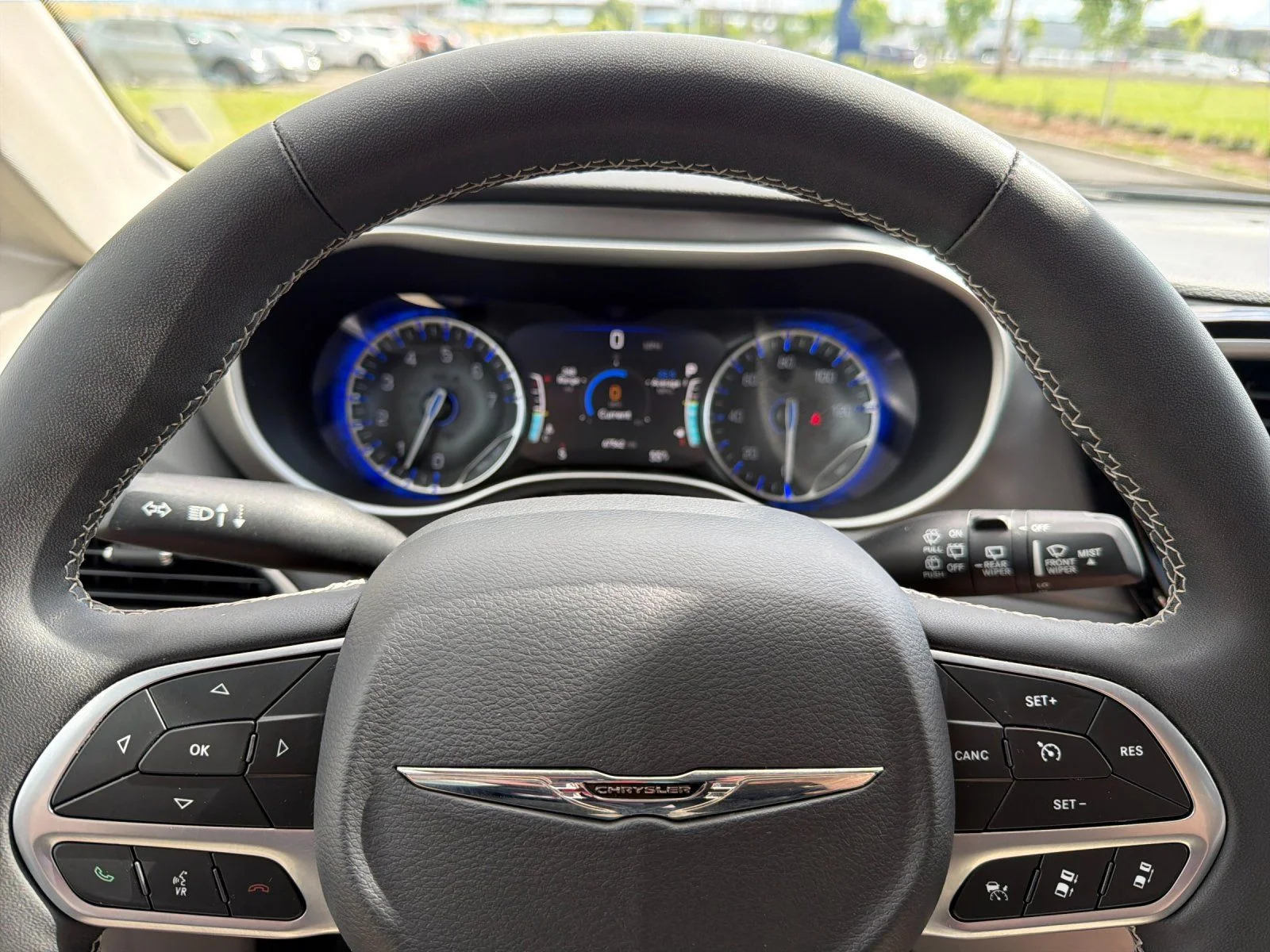 Used 2023 White Chrysler Touring L image 22