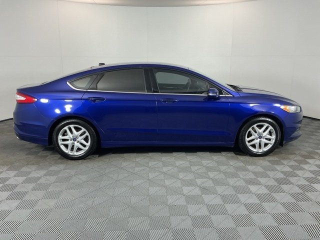 2013 Ford Fusion SE photo 4