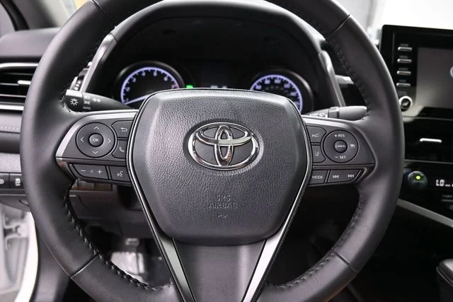 Used 2024 White Toyota SE image 25
