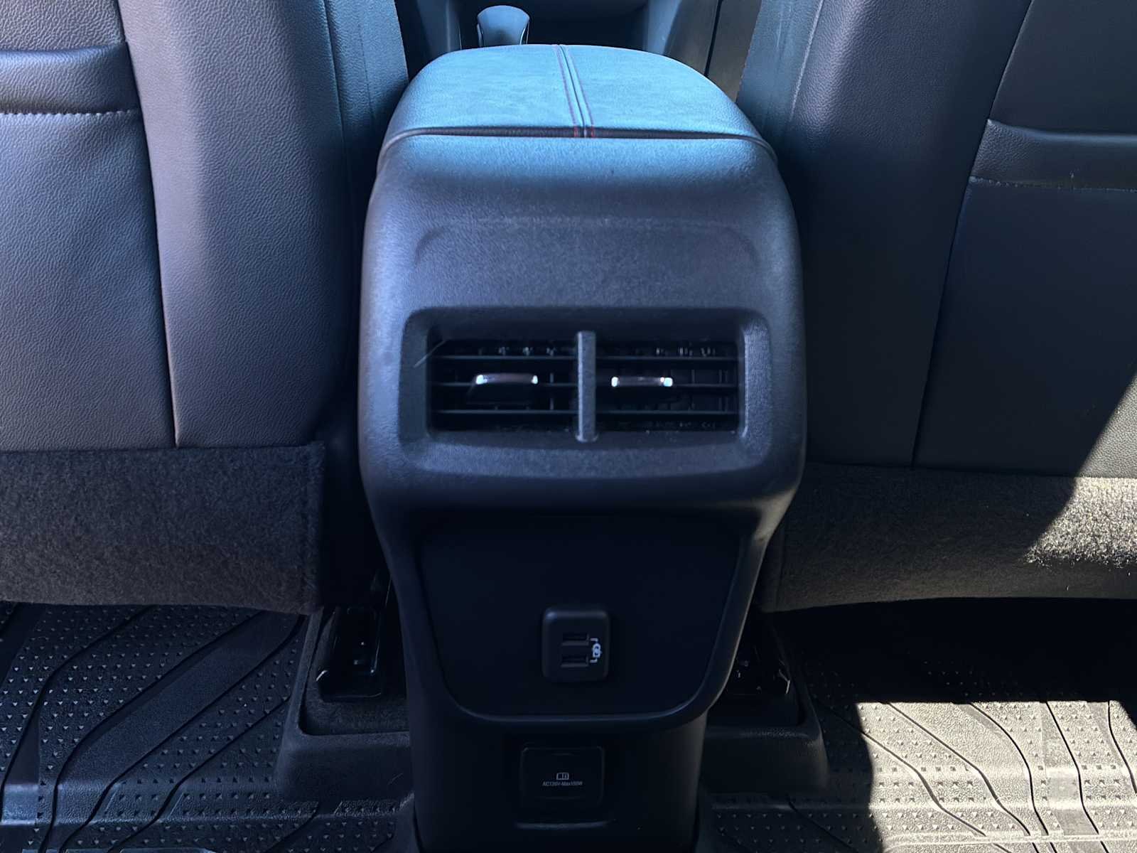 2023 Chevrolet Equinox RS - Photo 28