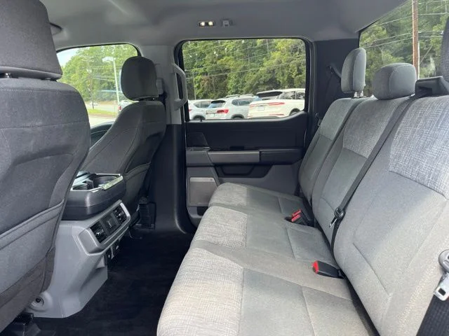 Used 2022 White Ford XLT image 12