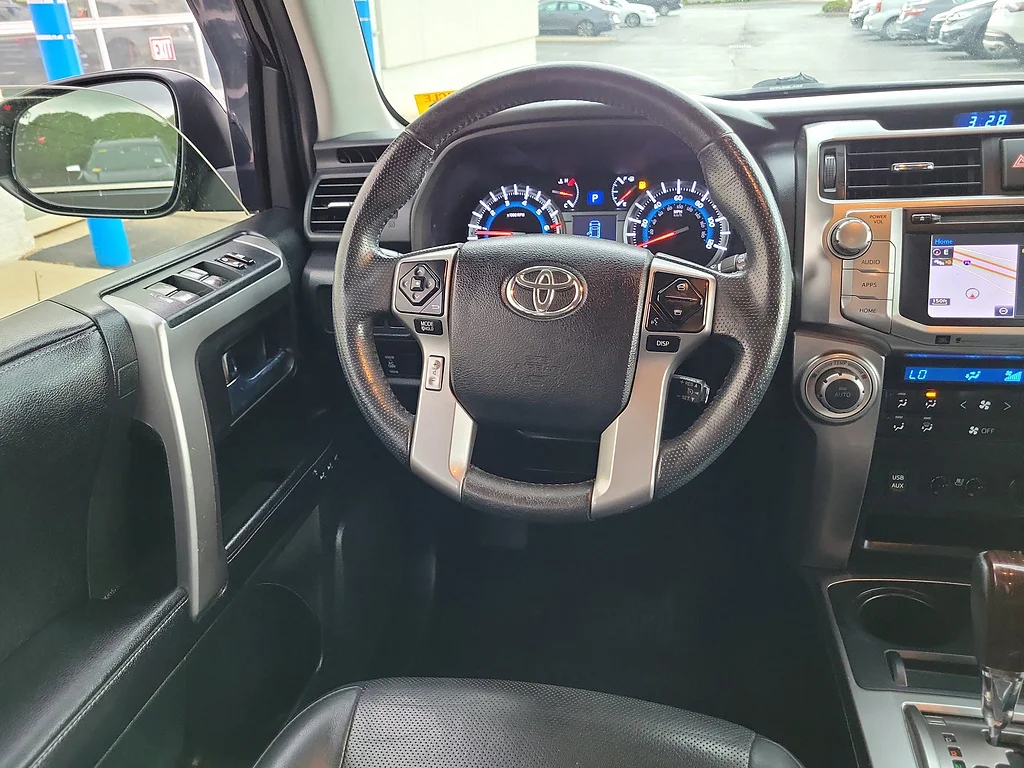 Used 2017 Midnight Black Metallic Toyota Limited image 10