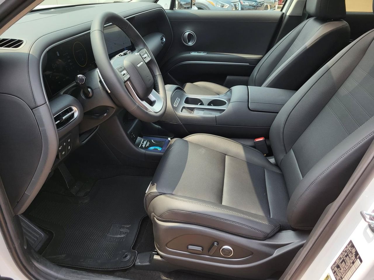New 2027 Creamy White Pearl Hyundai Limited 7P image 16