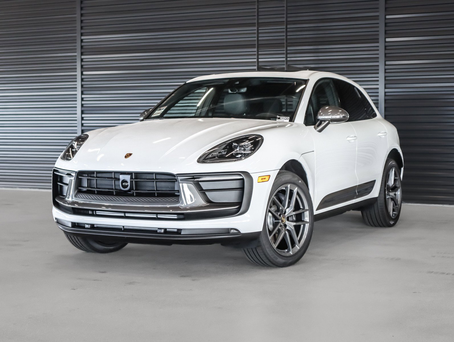 2026 Porsche Macan T