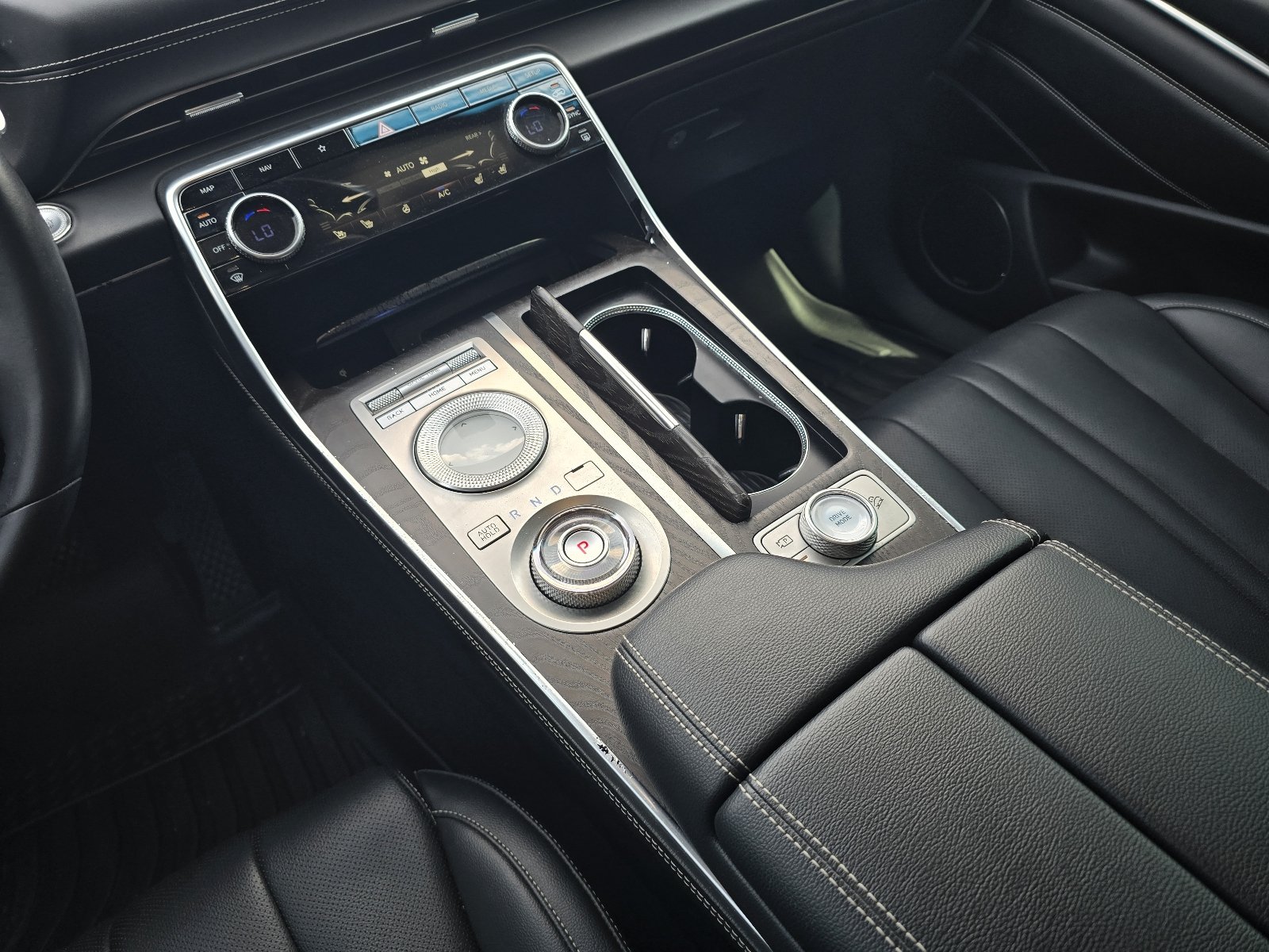 2021 GENESIS GV80 Standard - Photo 15