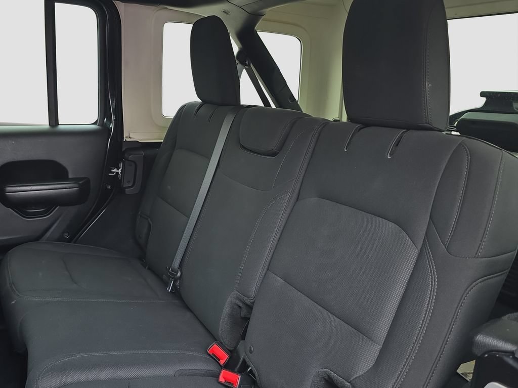 Used 2018 Black Jeep Sport S 4x4 image 12