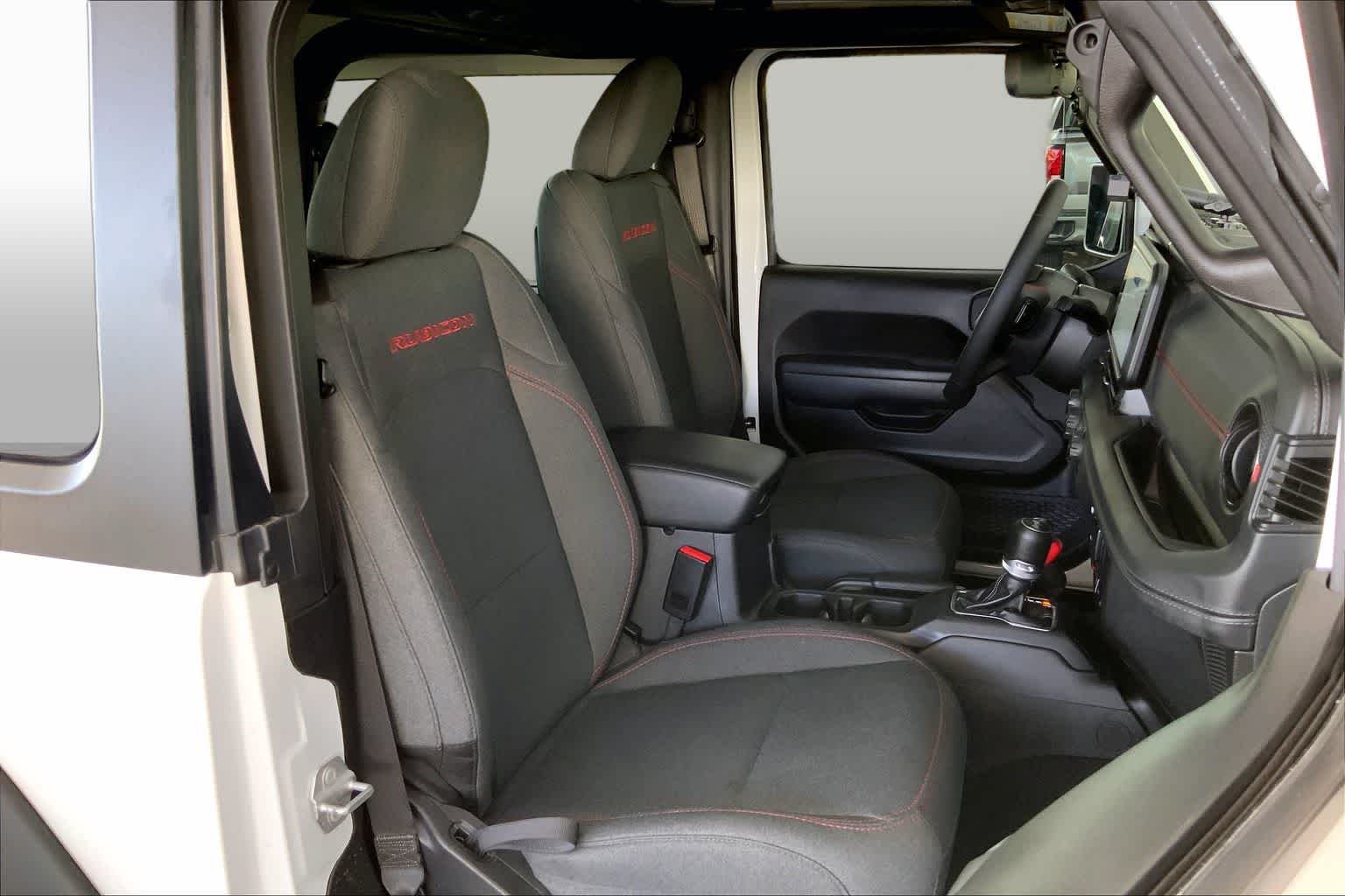 Used 2024 Bright White Clearcoat Jeep Rubicon image 9