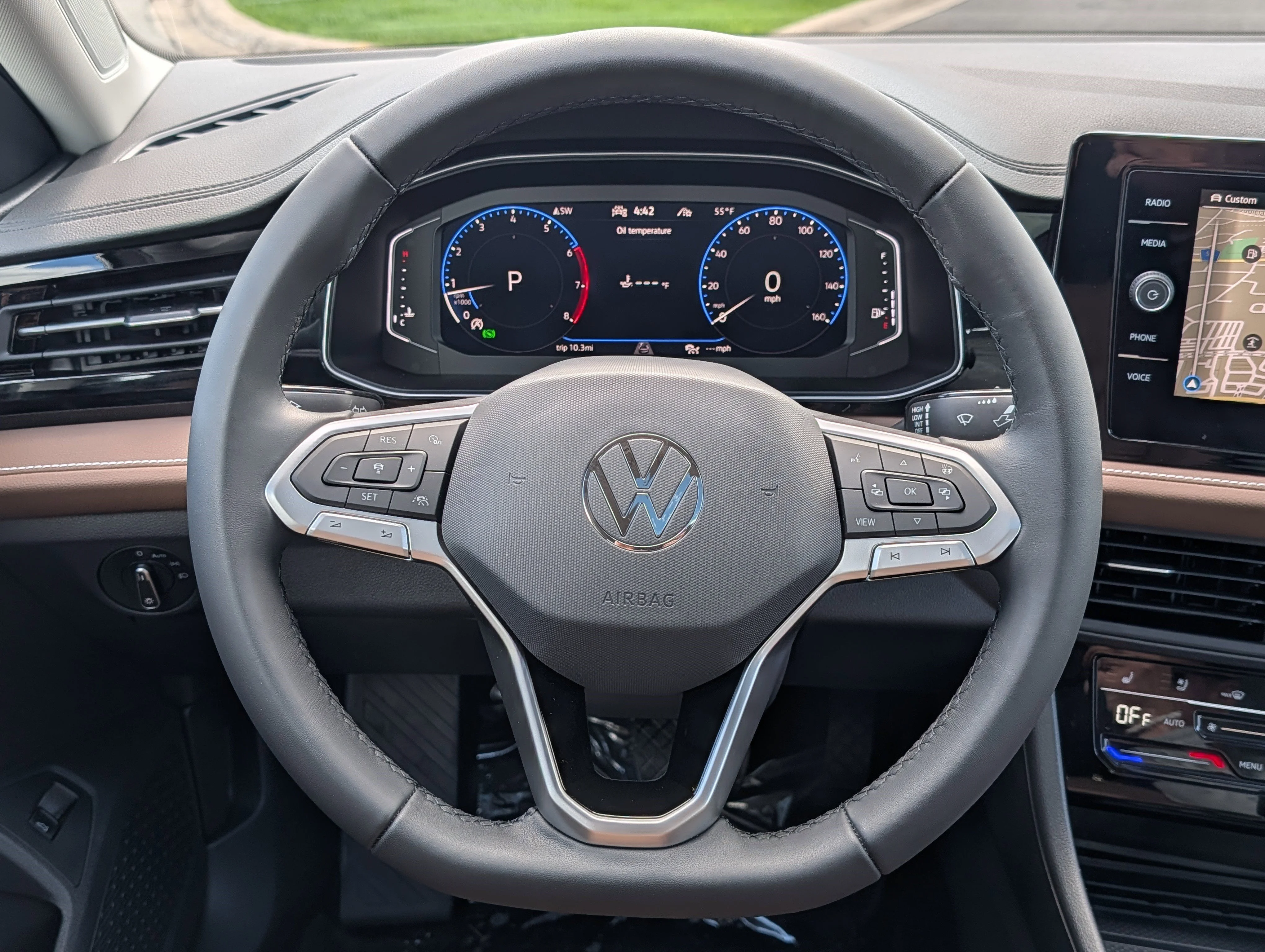 New 2026 Opal White Pearl Volkswagen SEL image 10