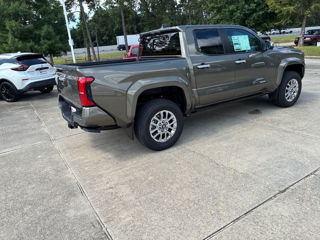 2026 Toyota Tacoma Limited - Photo 7