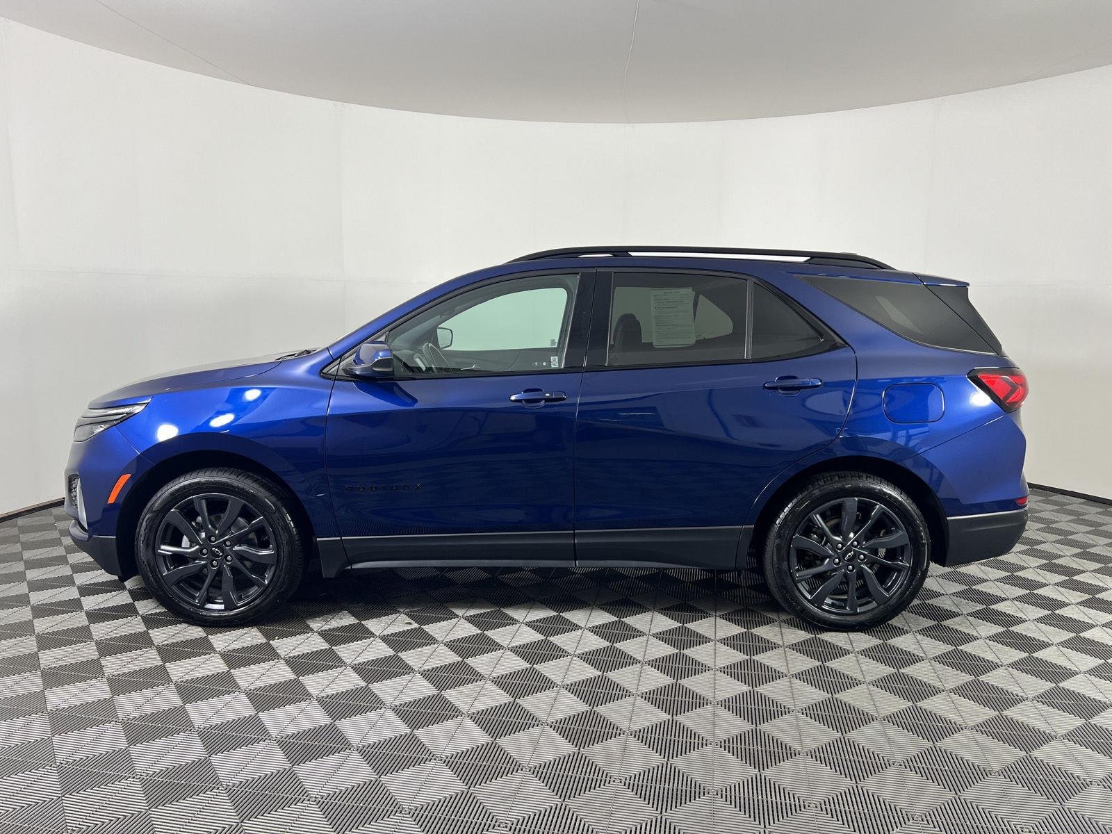 Used 2022 Blue Glow Metallic Chevrolet RS image 29