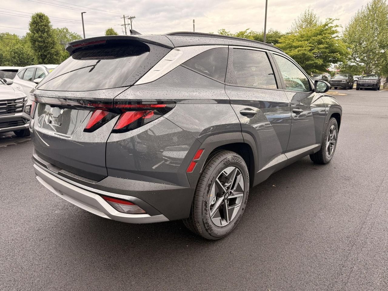 New 2026 Ecotronic Gray Hyundai SEL FWD image 3