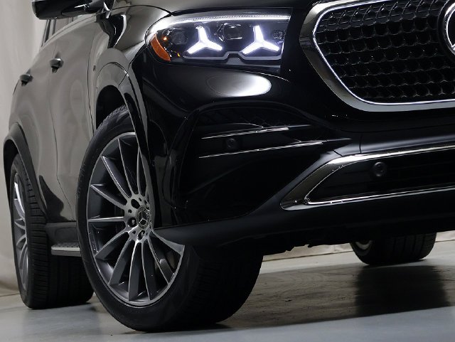 New 2027 Black Mercedes-Benz GLE 450 image 4