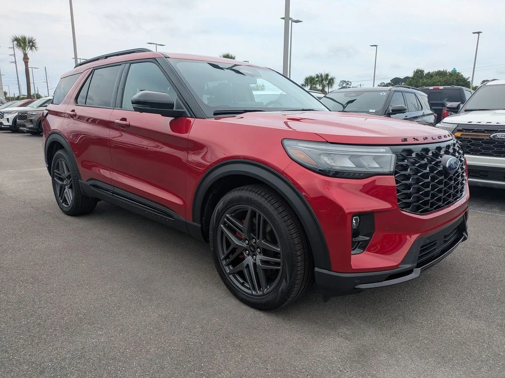 2026 Ford Explorer ST 4WD's photo