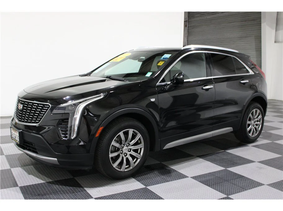 Used 2019 Stellar Black Metallic Cadillac FWD Premium Luxury image 7