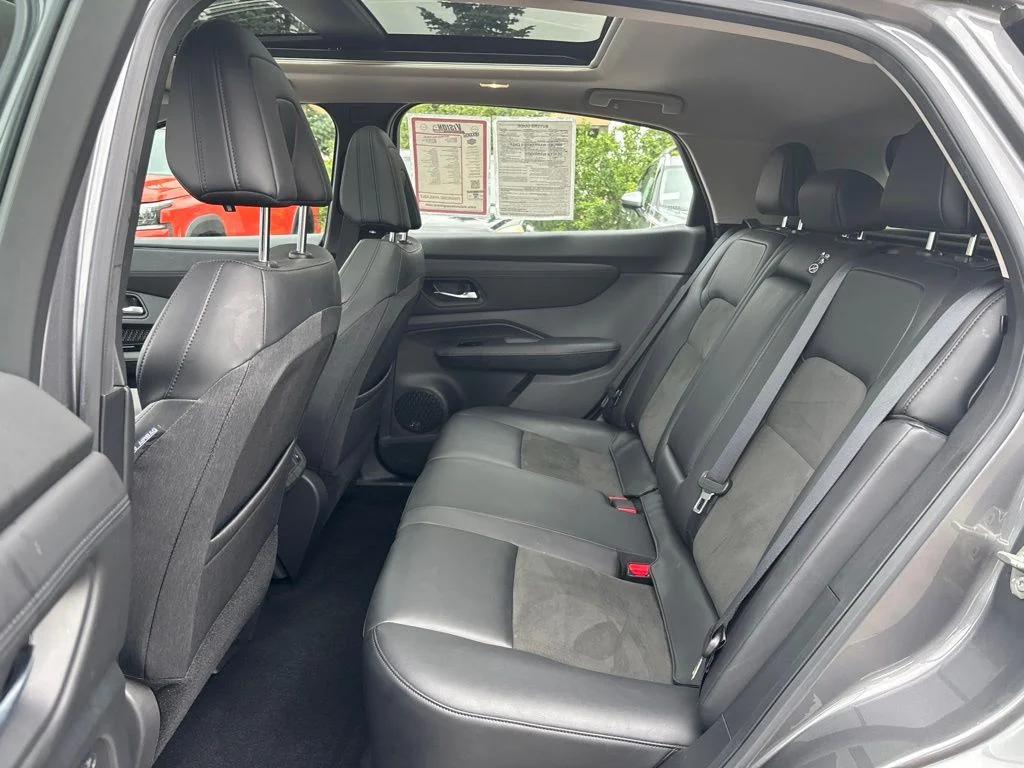 Used 2023 Gray Nissan EVOLVE+ image 14